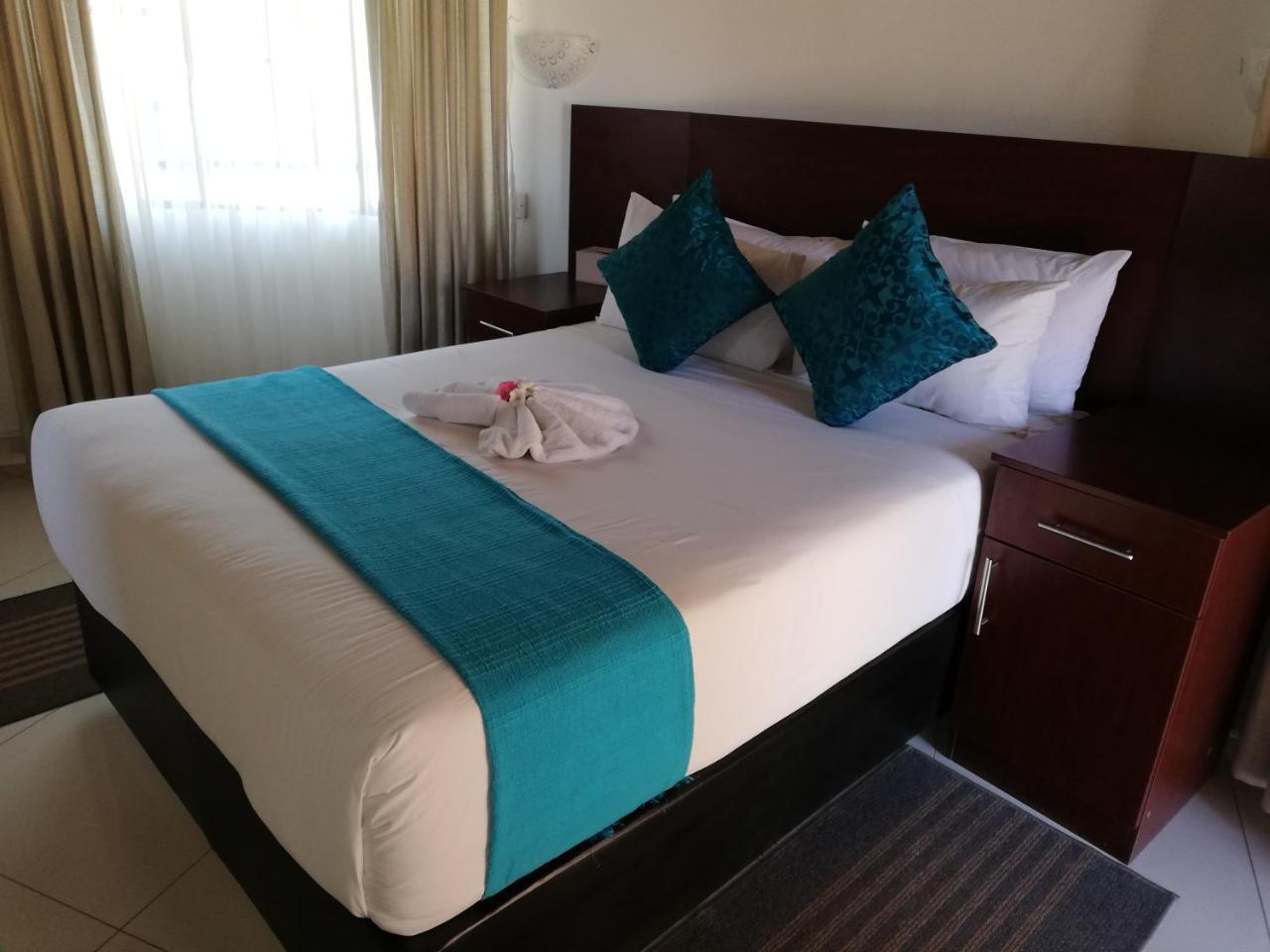 קסנה Nkanga Hotel מראה חיצוני תמונה